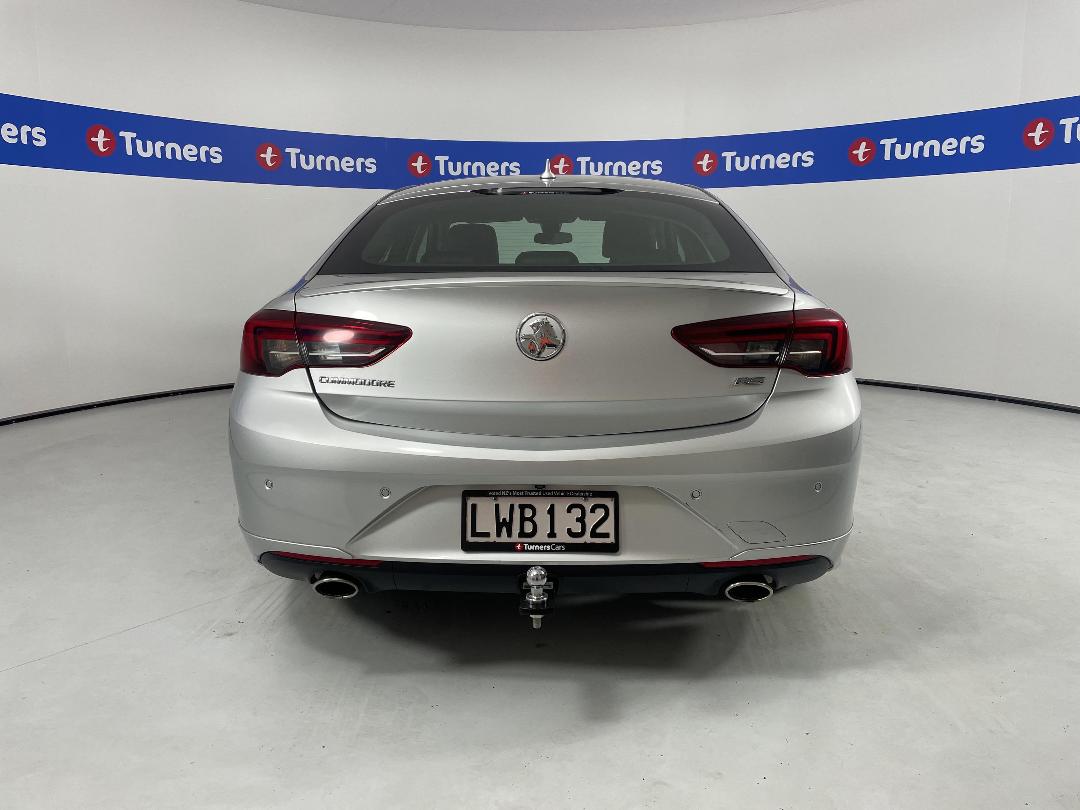 Photo '6' of Holden Commodore