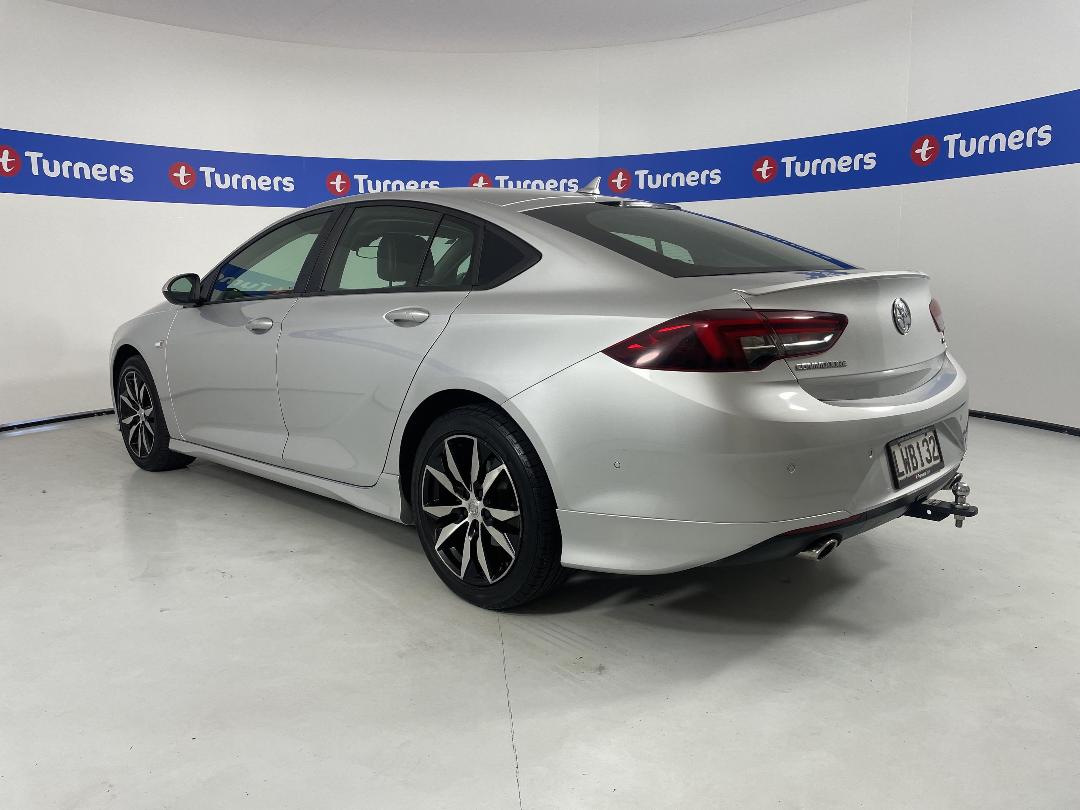 Photo '5' of Holden Commodore