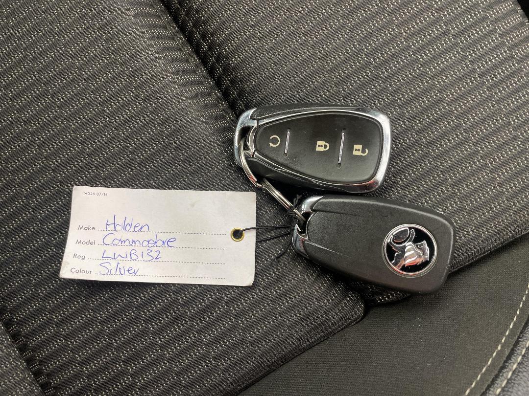 Photo '22' of Holden Commodore