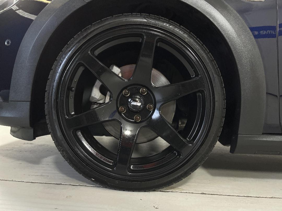 Photo '10' of Holden Commodore Photo '10' of Holden Commodore