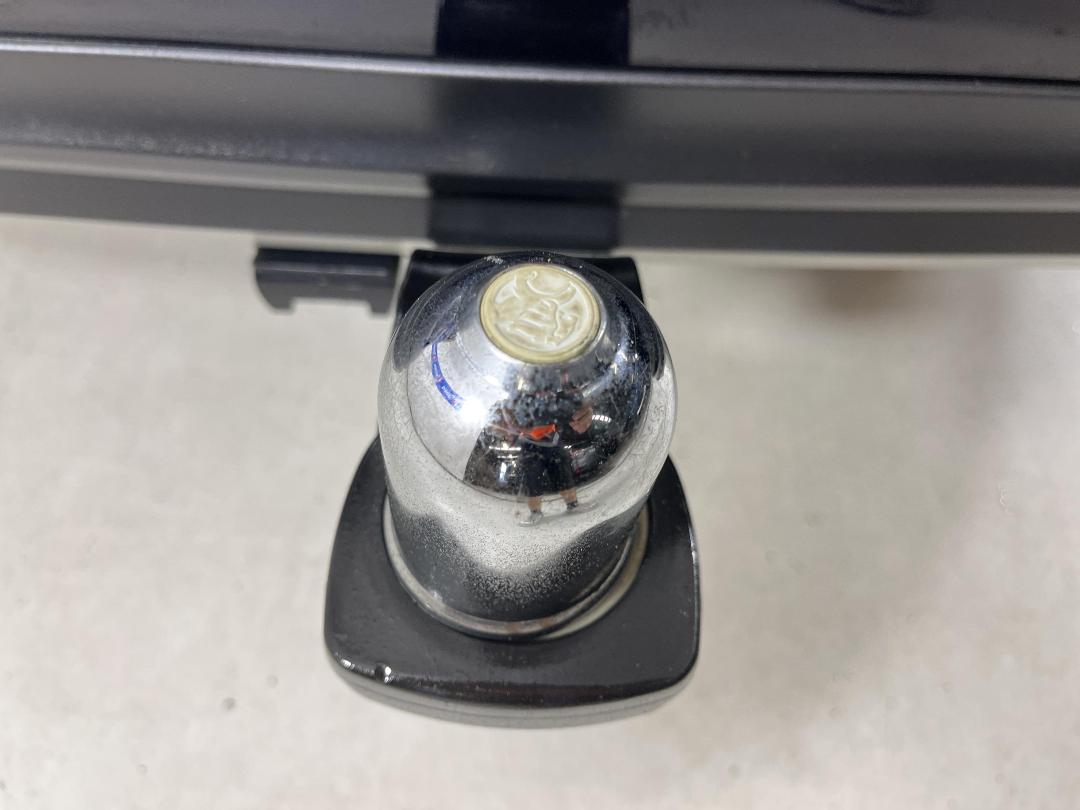 Photo '24' of Holden Commodore Photo '24' of Holden Commodore