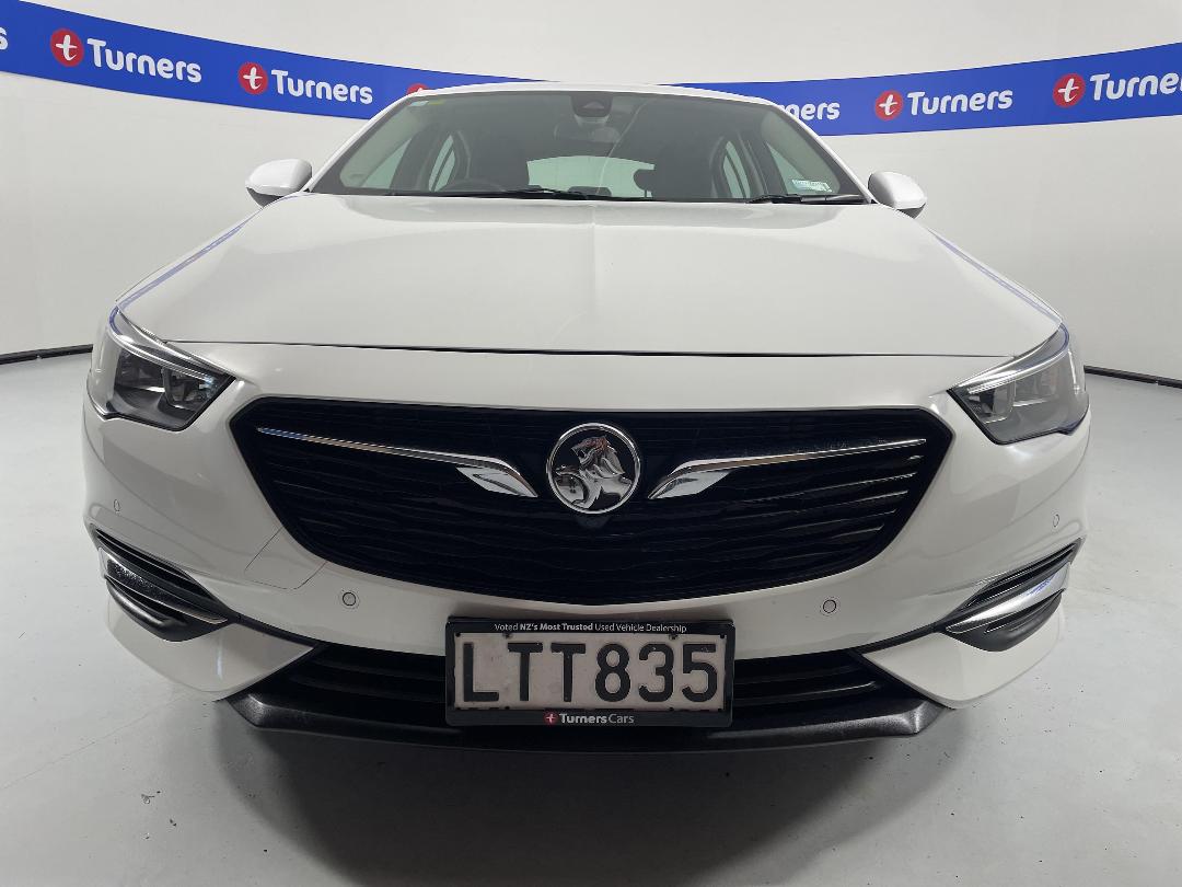 Photo '2' of Holden Commodore Photo '2' of Holden Commodore