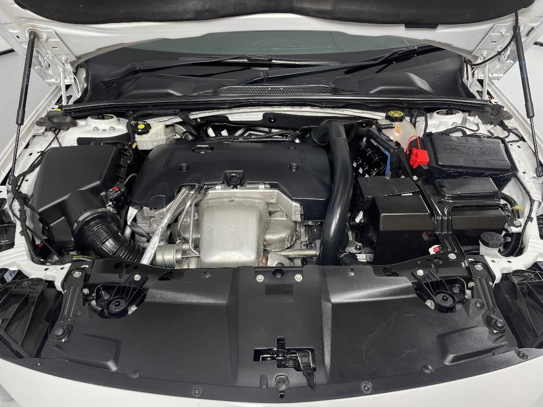 Photo '13' of Holden Commodore Photo '13' of Holden Commodore