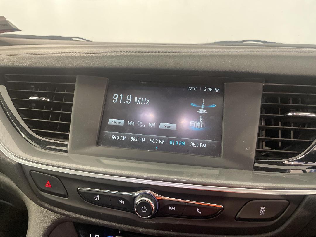 Photo '28' of Holden Commodore