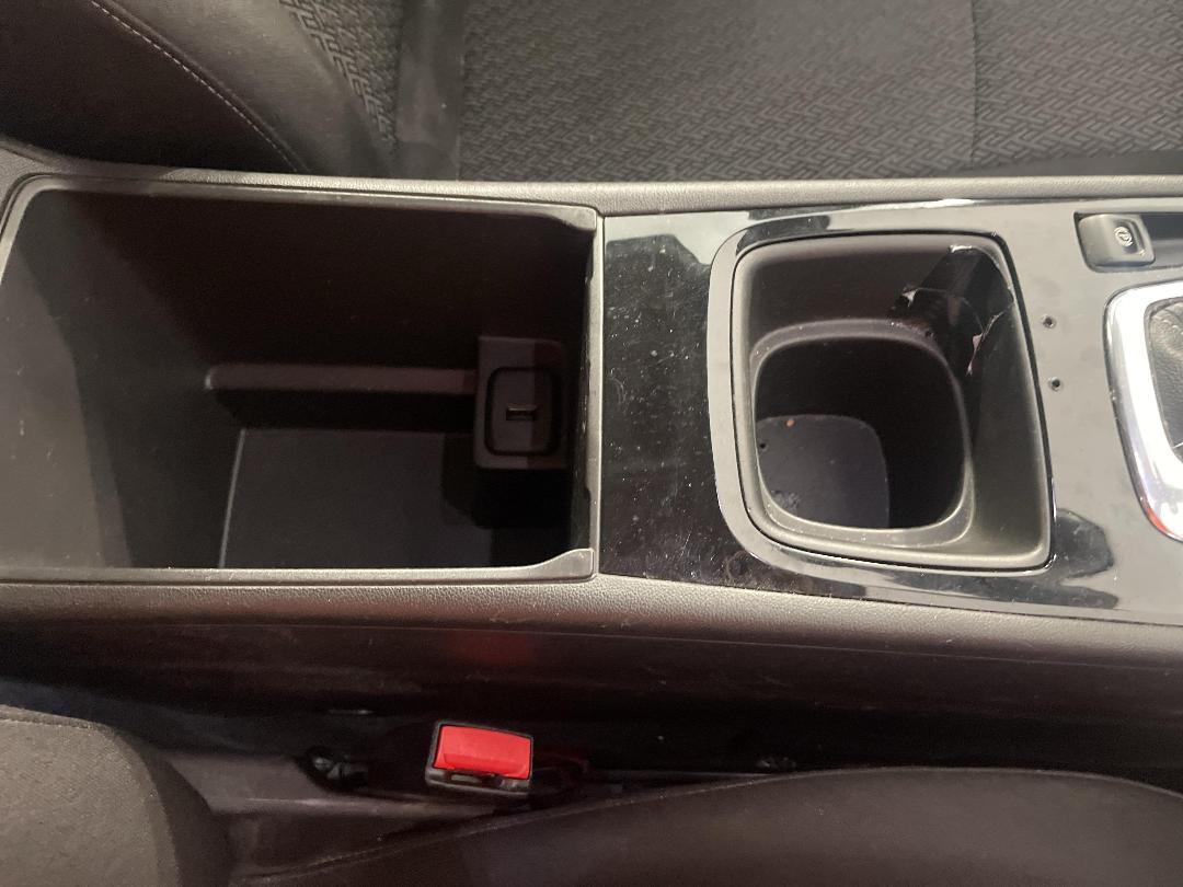 Photo '32' of Holden Commodore