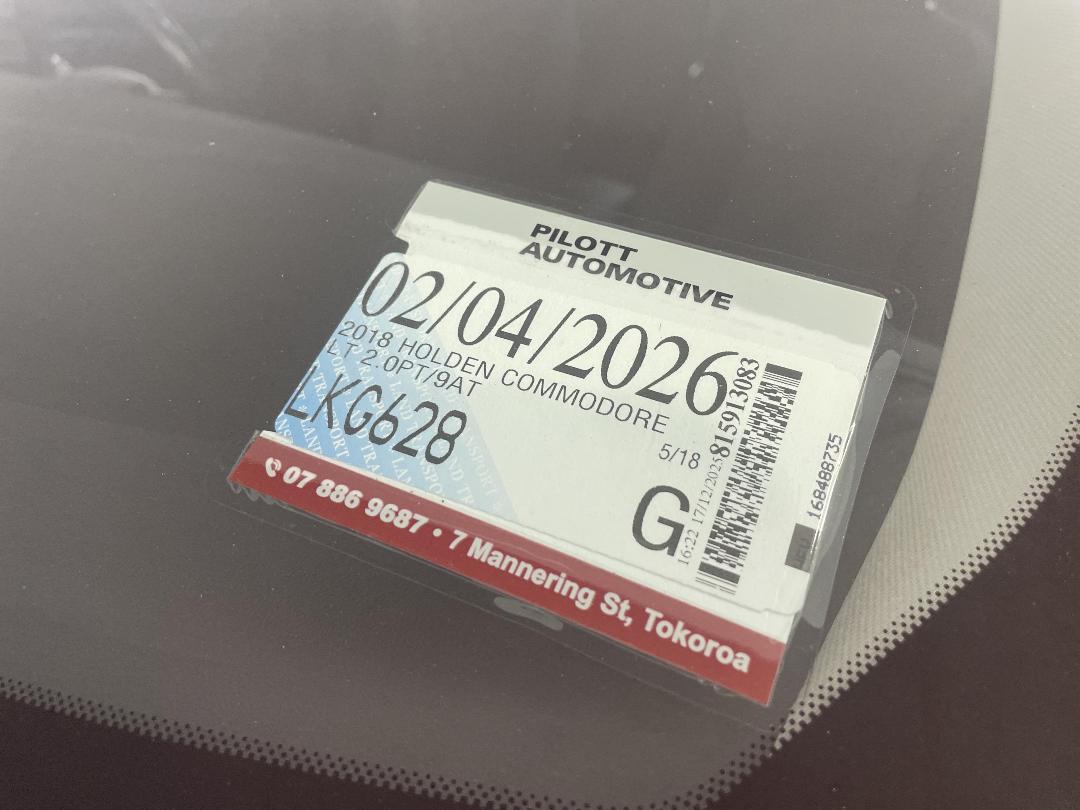 Photo '34' of Holden Commodore