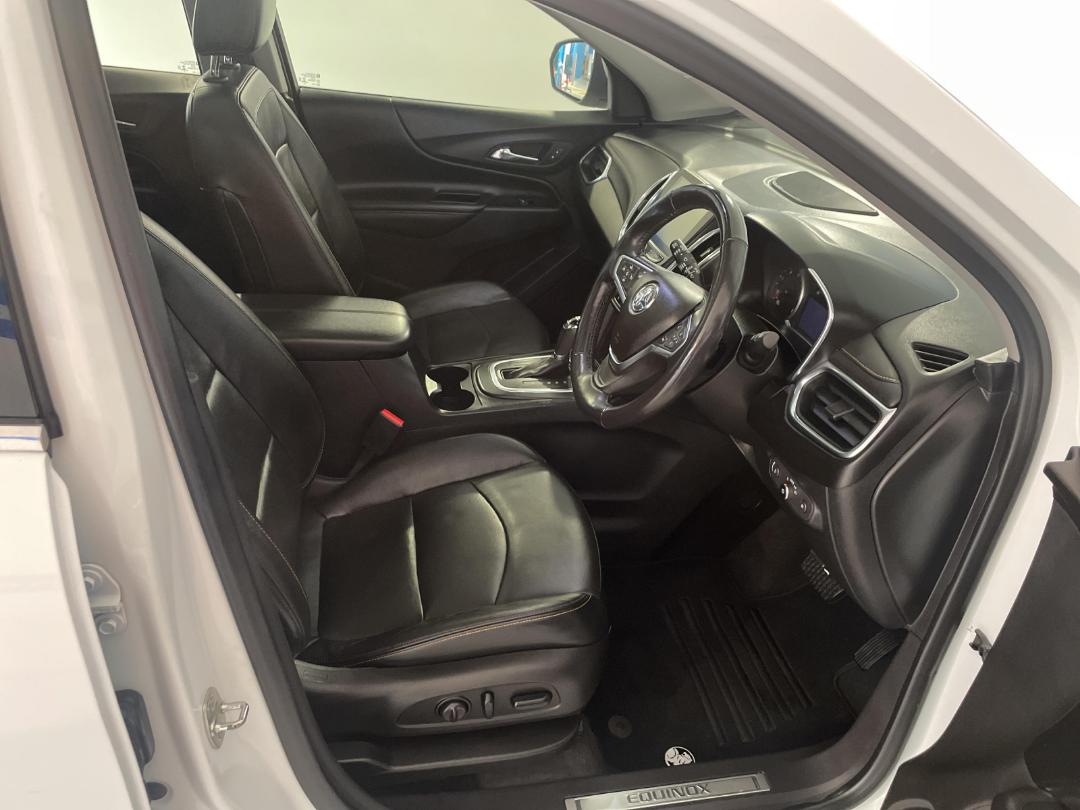 Photo '16' of Holden Equinox Photo '16' of Holden Equinox