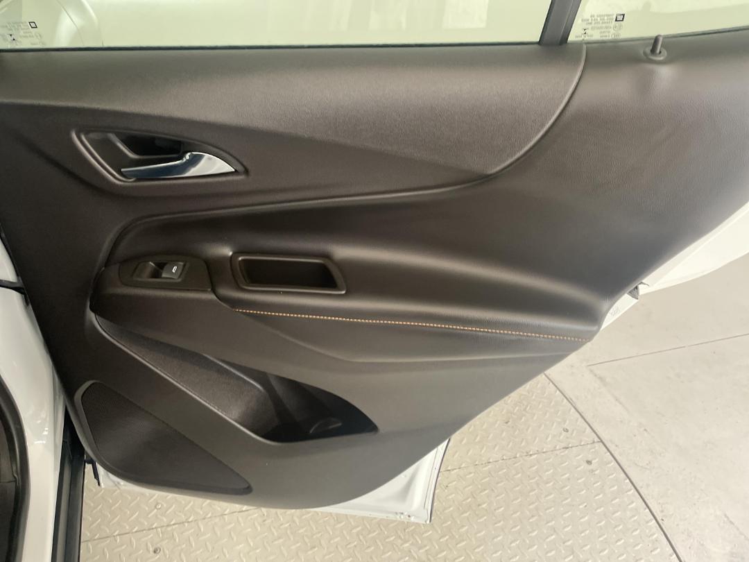 Photo '19' of Holden Equinox Photo '19' of Holden Equinox