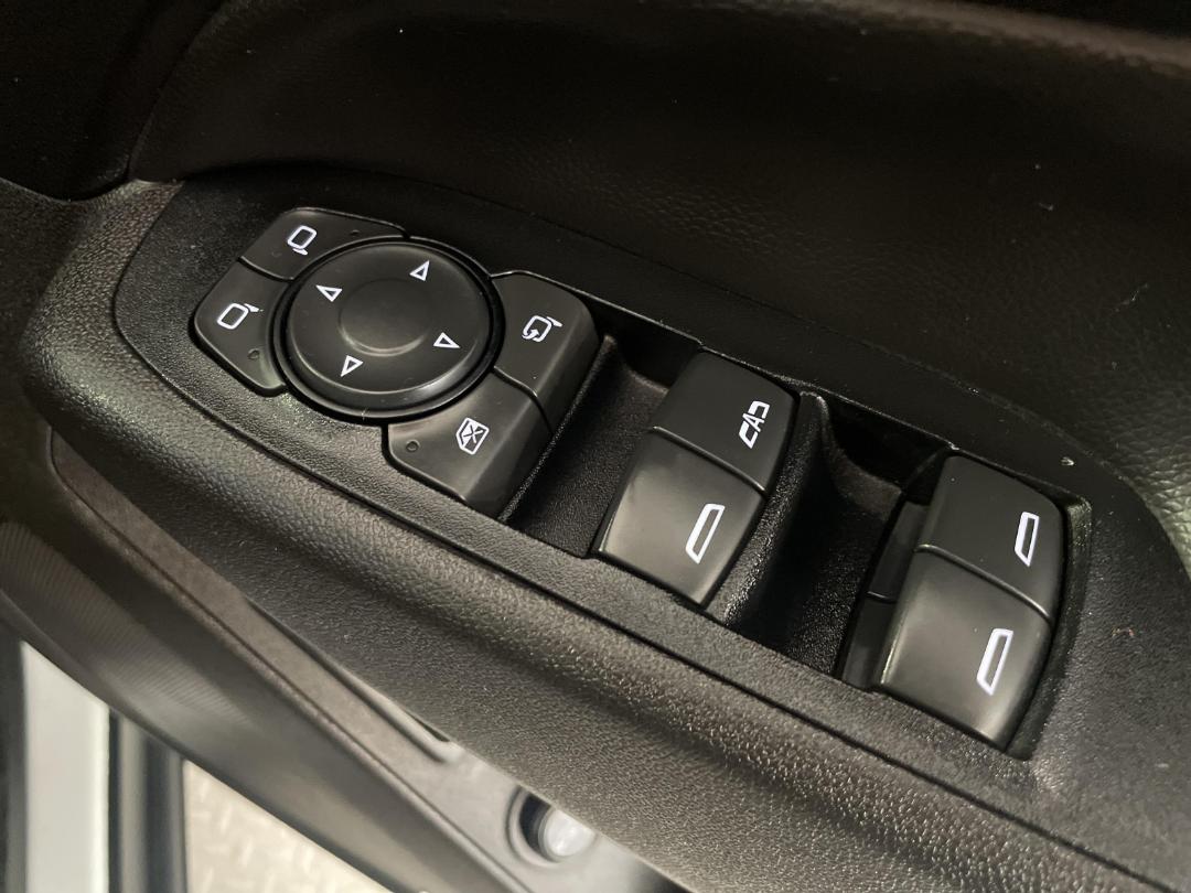 Photo '24' of Holden Equinox Photo '24' of Holden Equinox