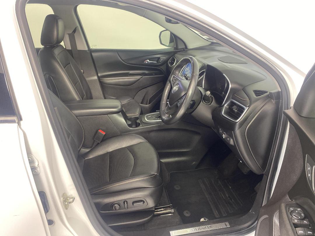 Photo '16' of Holden Equinox