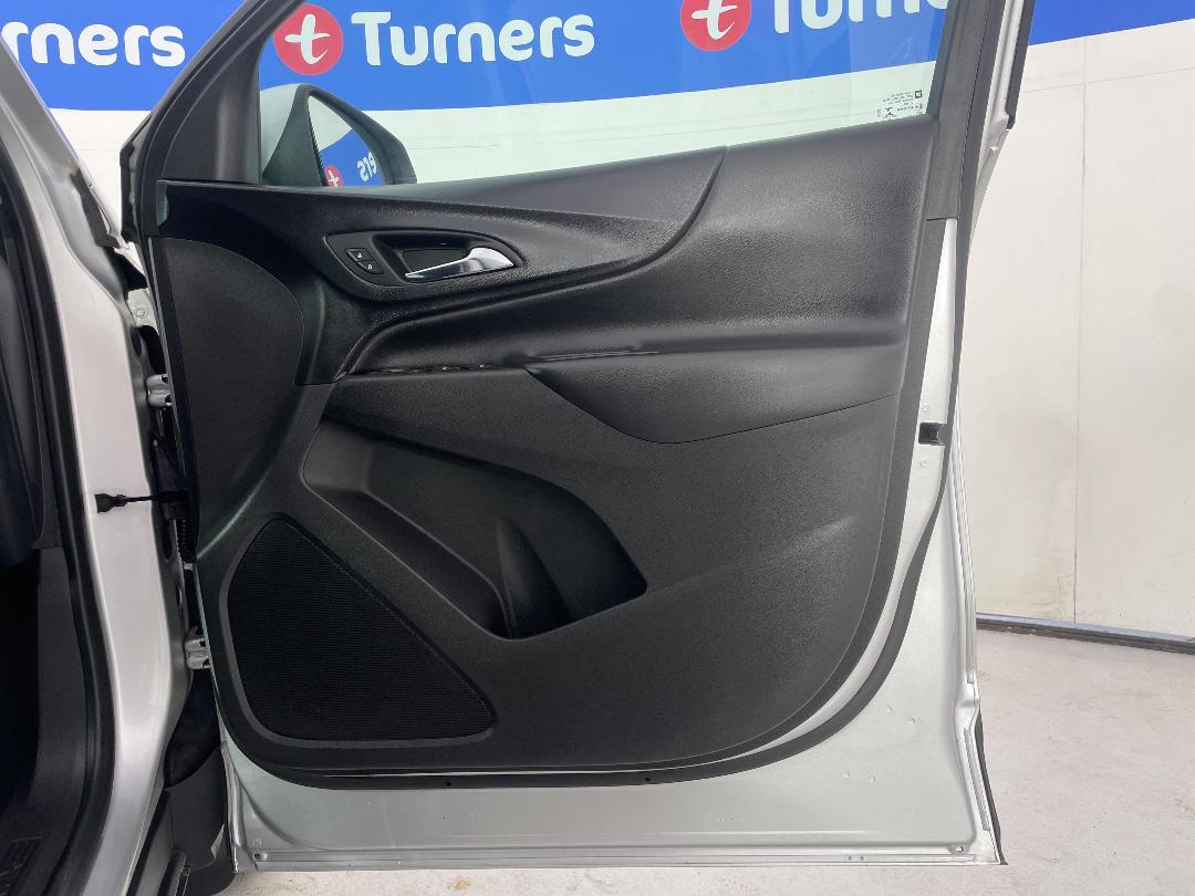 Photo '15' of Holden Equinox Photo '15' of Holden Equinox