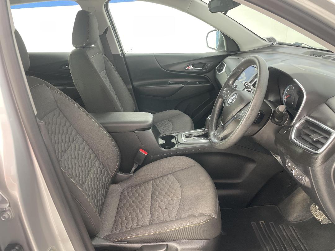 Photo '16' of Holden Equinox Photo '16' of Holden Equinox