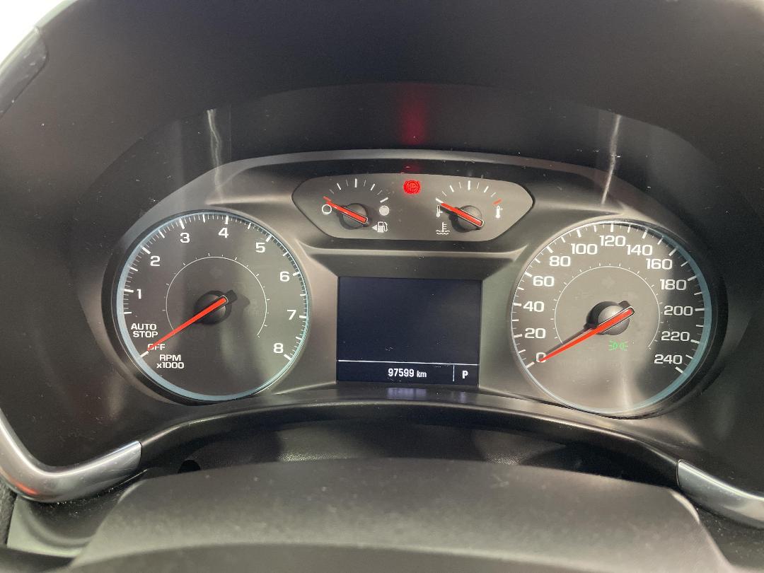 Photo '21' of Holden Equinox