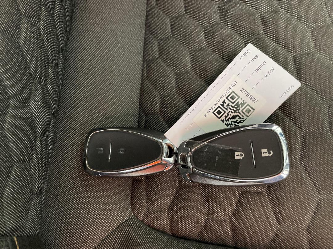 Photo '22' of Holden Equinox