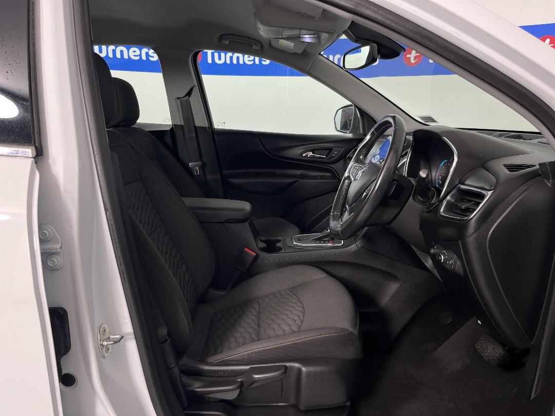 Photo '16' of Holden Equinox Photo '16' of Holden Equinox