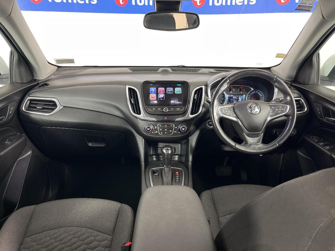 Photo '17' of Holden Equinox Photo '17' of Holden Equinox