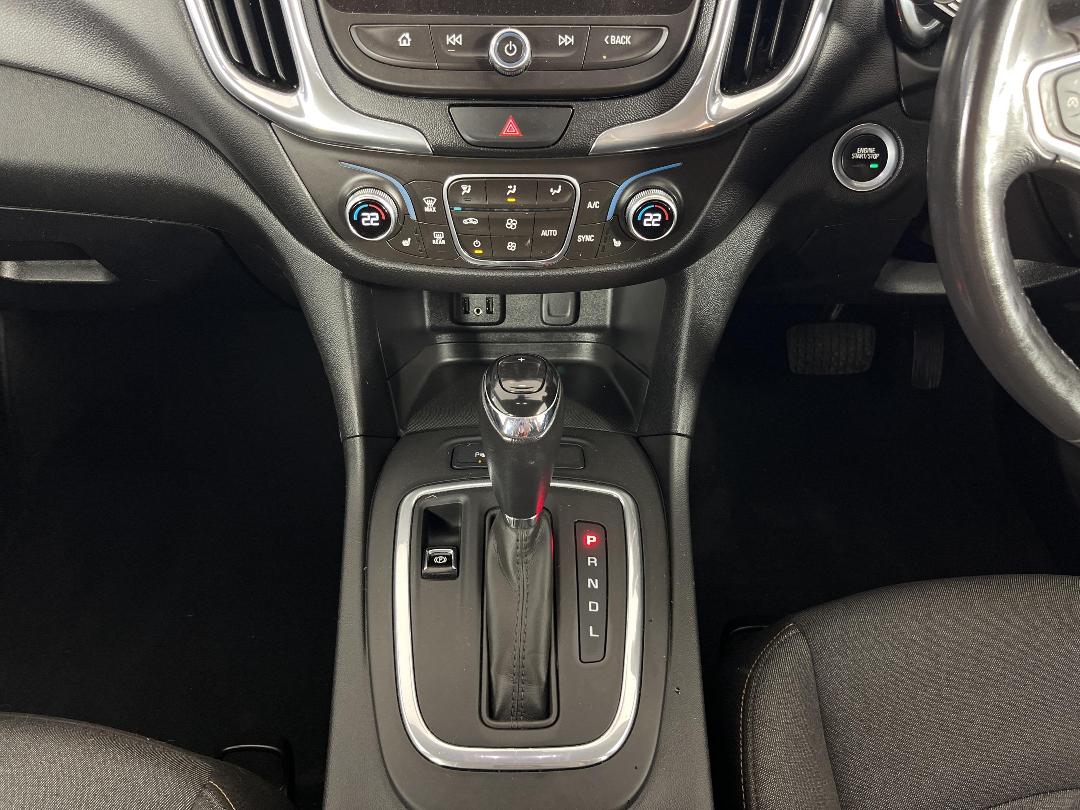 Photo '18' of Holden Equinox Photo '18' of Holden Equinox