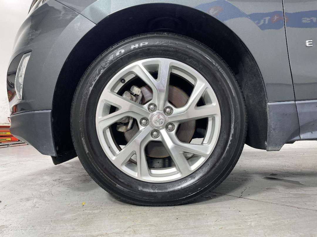 Photo '10' of Holden Equinox Photo '10' of Holden Equinox