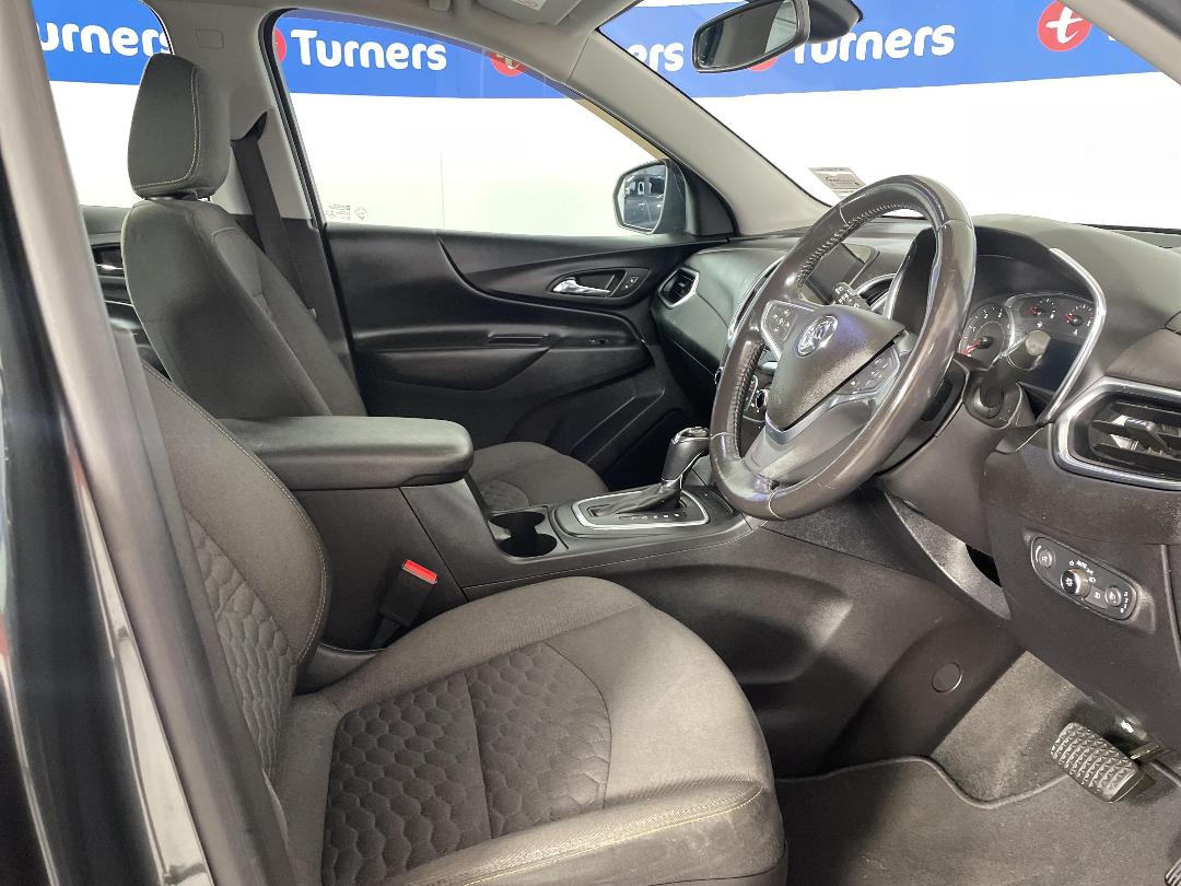 Photo '16' of Holden Equinox Photo '16' of Holden Equinox