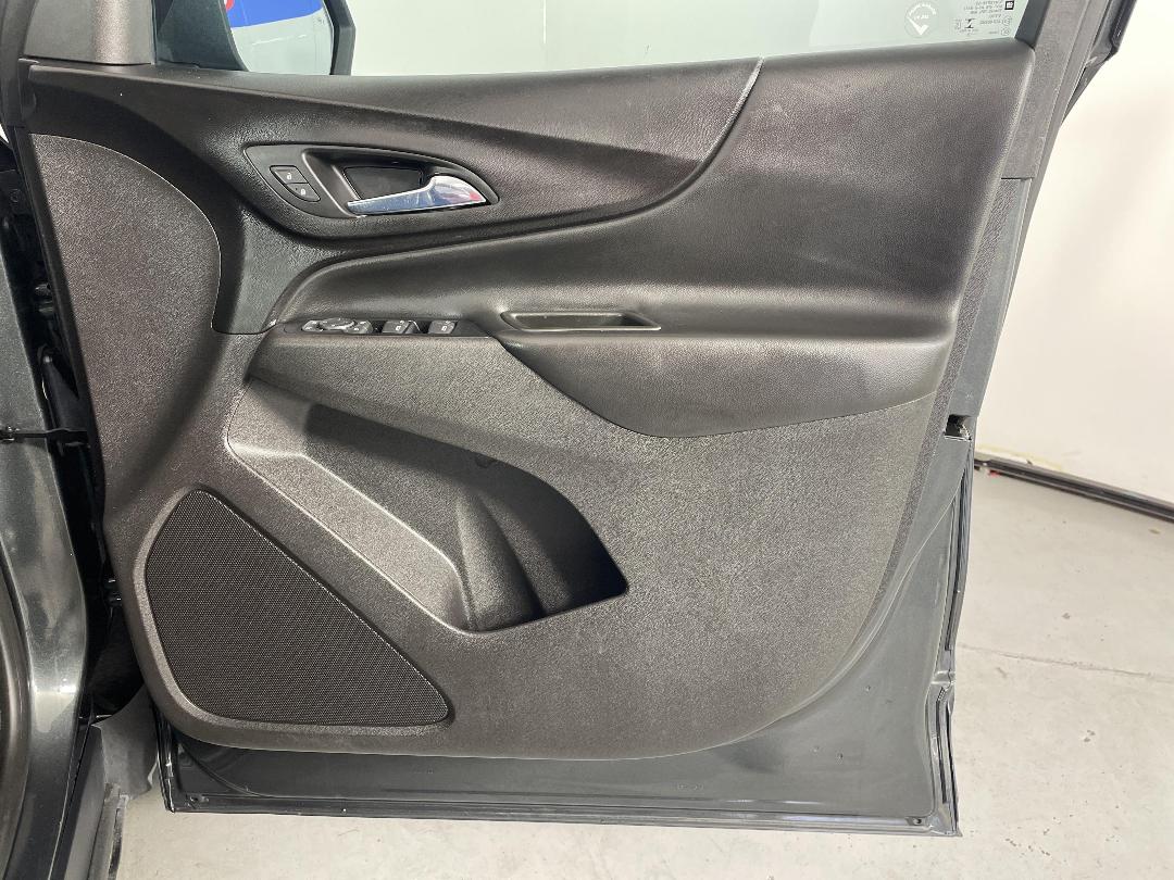 Photo '15' of Holden Equinox Photo '15' of Holden Equinox