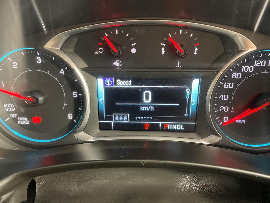 Photo '21' of Holden Equinox