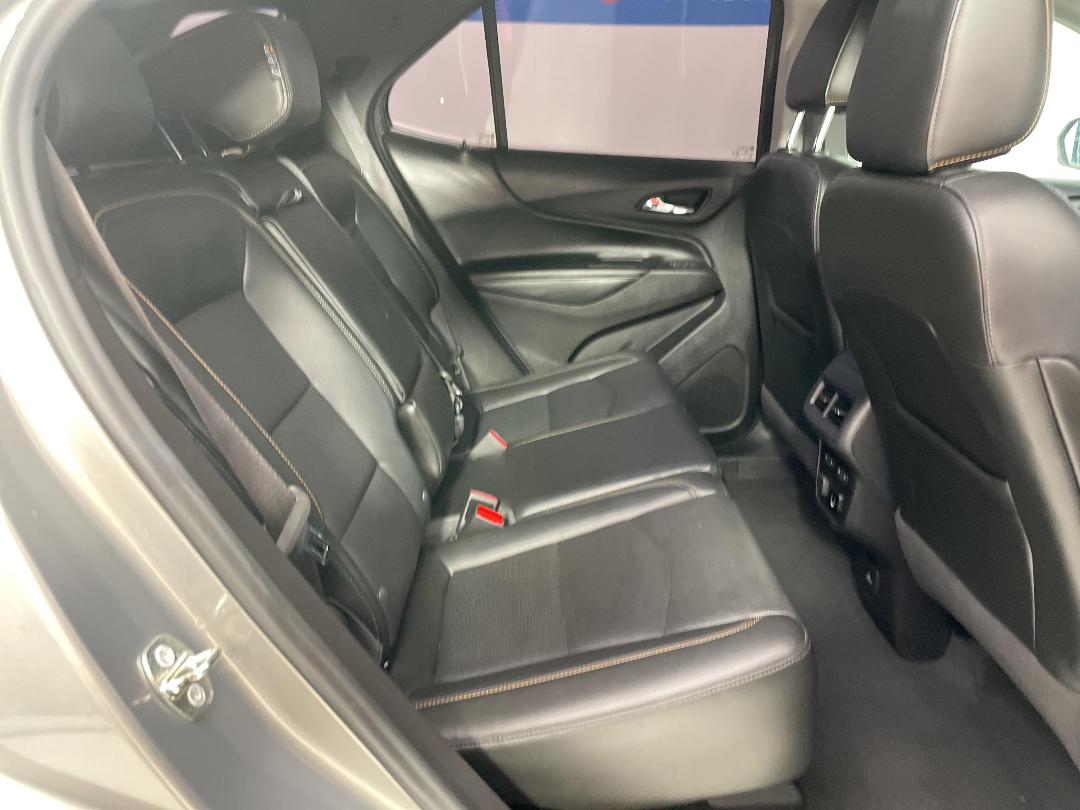 Photo '20' of Holden Equinox