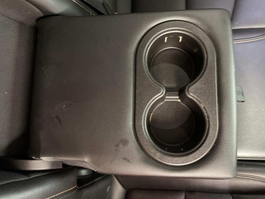 Photo '24' of Holden Equinox