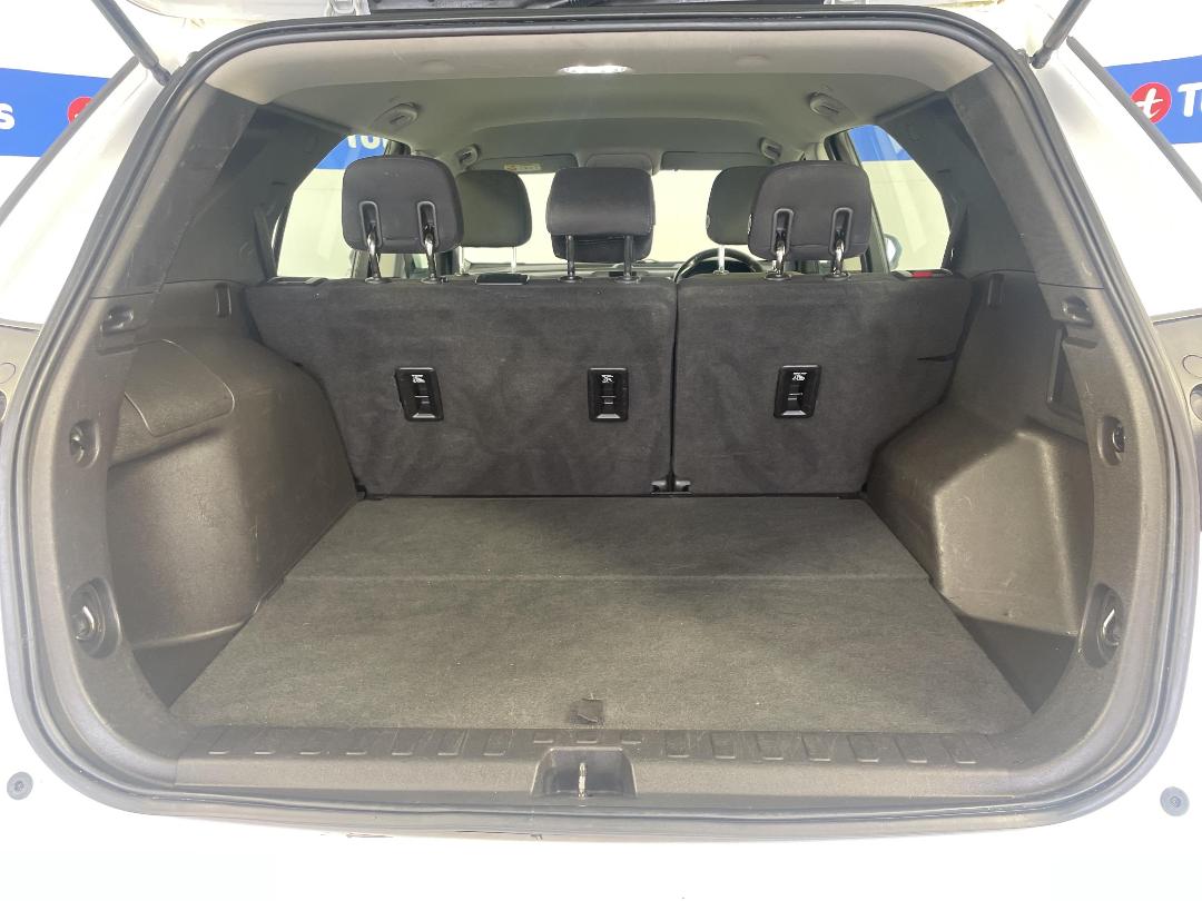 Photo '14' of Holden Equinox