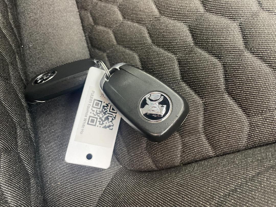 Photo '22' of Holden Equinox