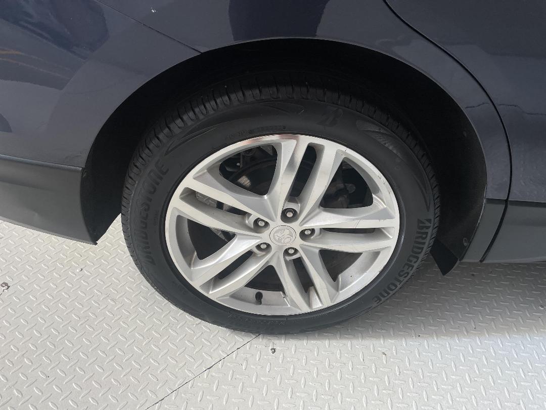 Photo '12' of Holden Equinox Photo '12' of Holden Equinox