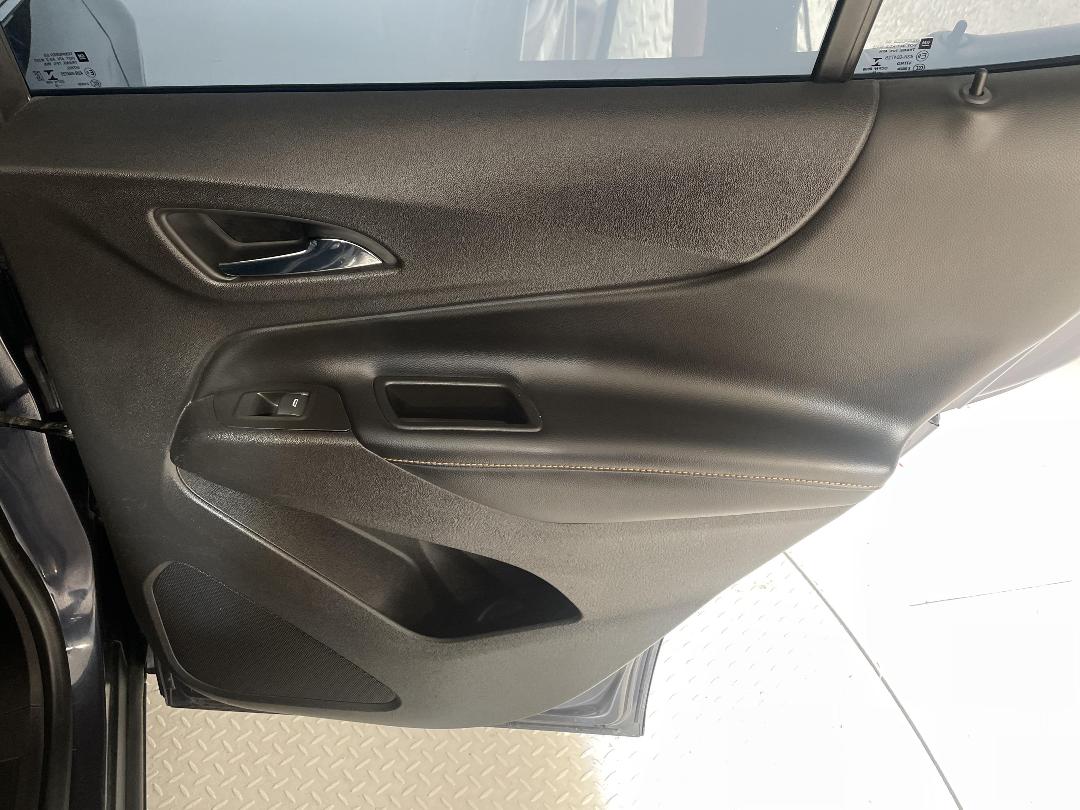 Photo '19' of Holden Equinox Photo '19' of Holden Equinox