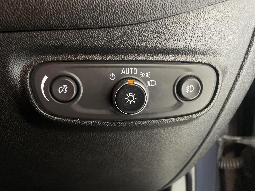 Photo '25' of Holden Equinox Photo '25' of Holden Equinox