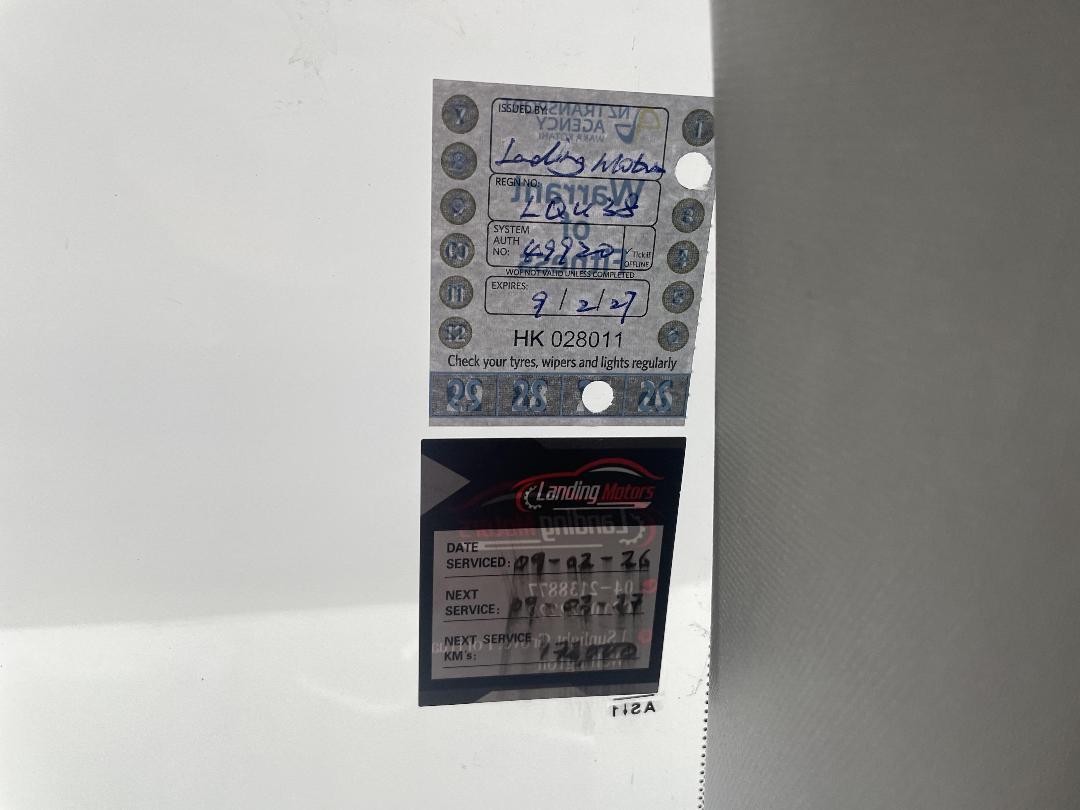 Photo '34' of Holden Equinox Photo '34' of Holden Equinox