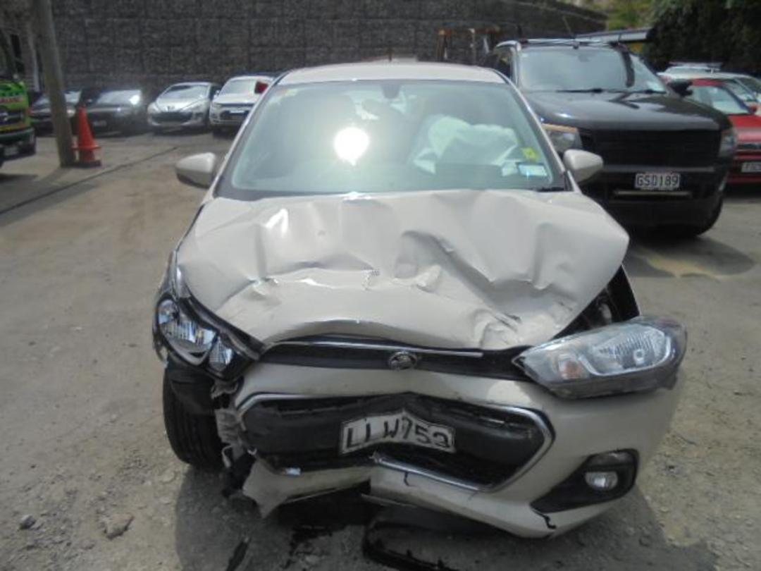 Photo '2' of Holden Spark LT Photo '2' of Holden Spark LT