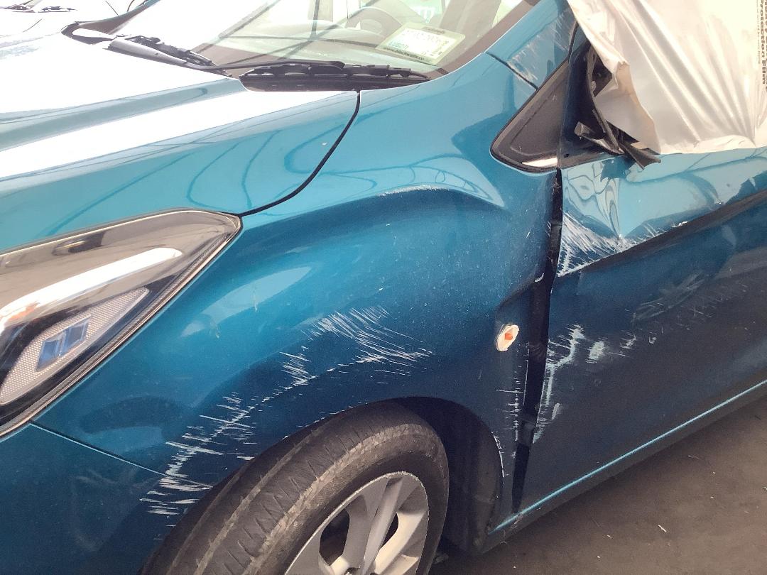 Photo '2' of Holden Spark LT Photo '2' of Holden Spark LT