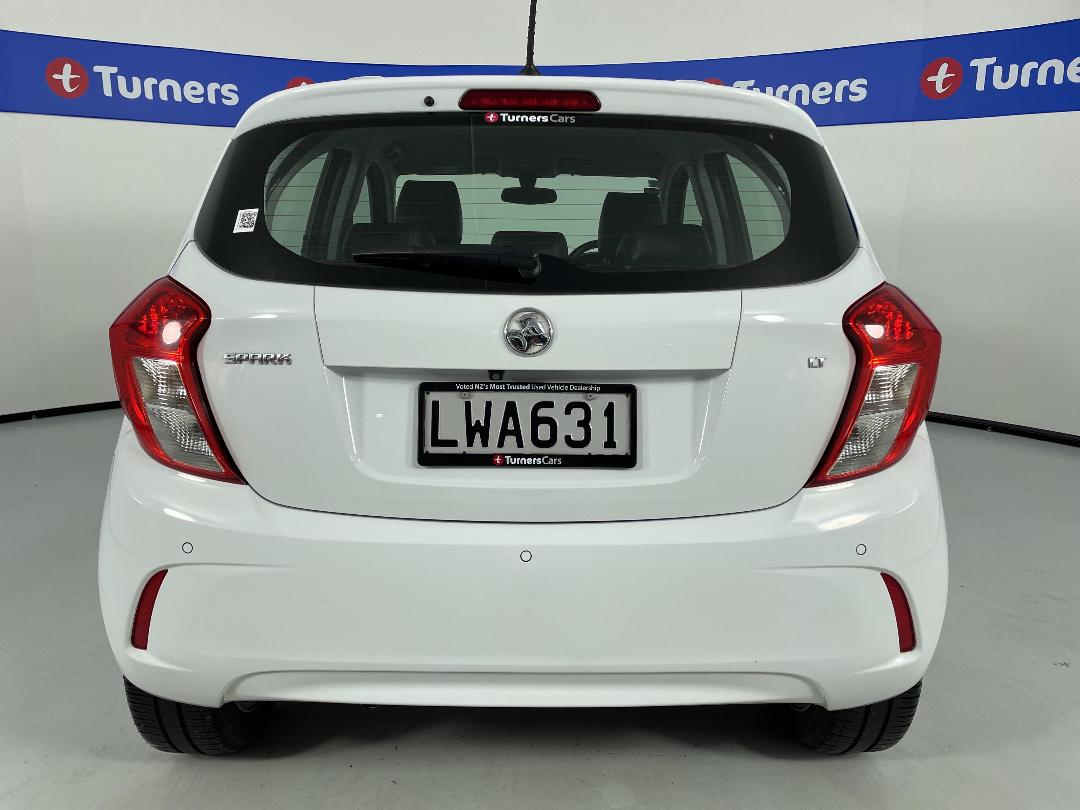 Photo '6' of Holden Spark