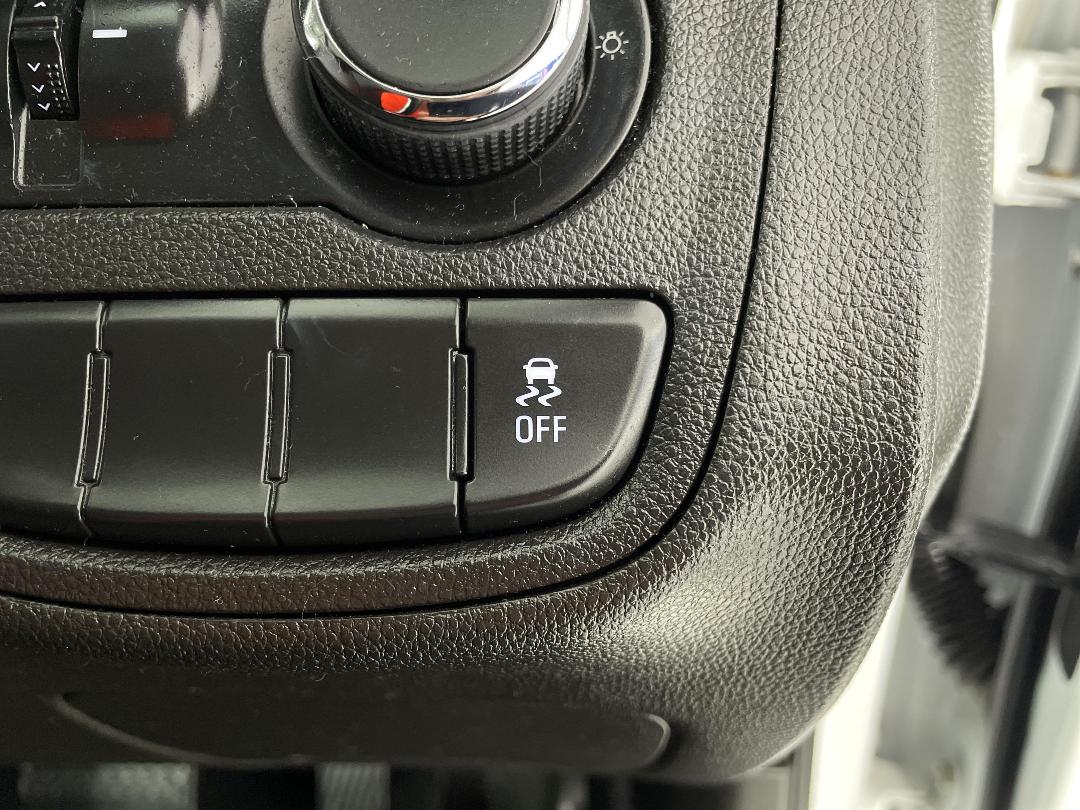 Photo '23' of Holden Spark