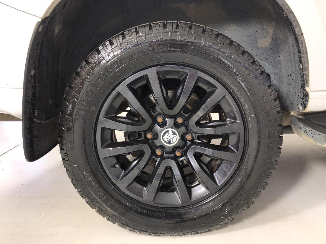 Photo '12' of Holden Trailblazer