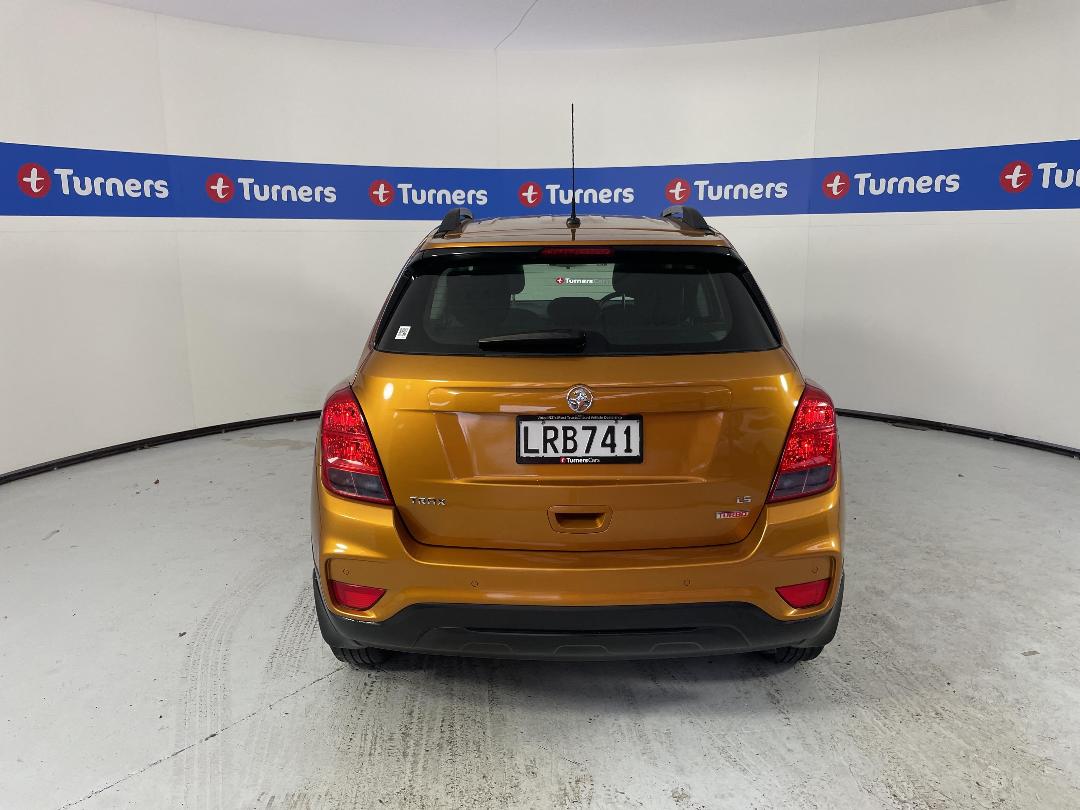 Photo '6' of Holden Trax