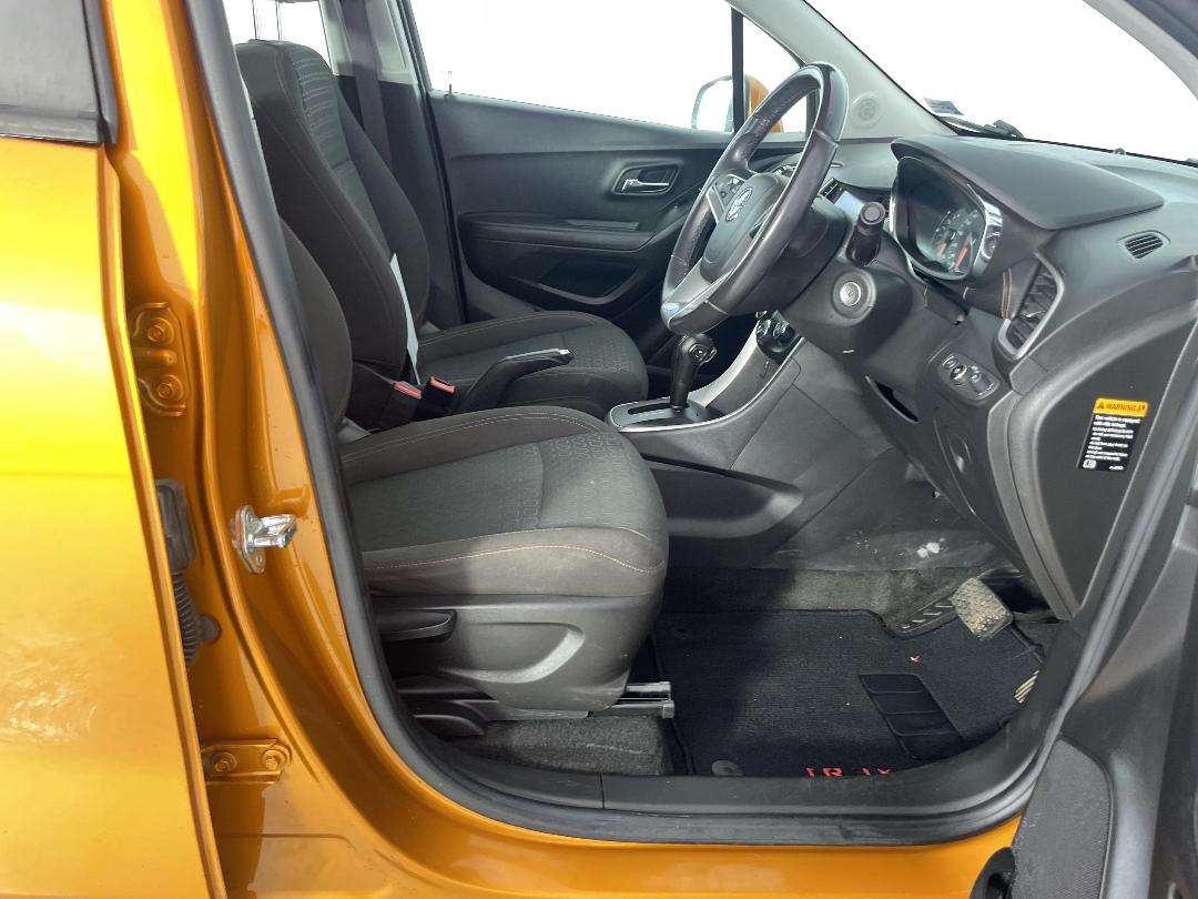 Photo '16' of Holden Trax