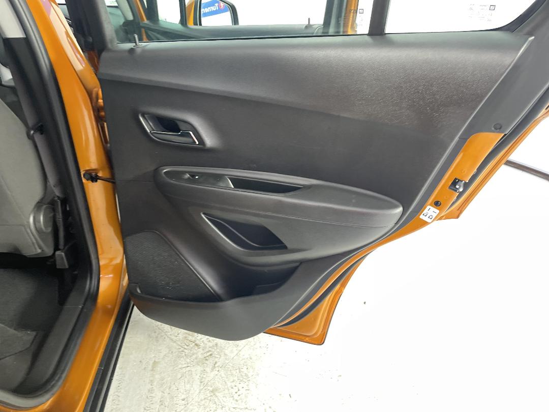 Photo '19' of Holden Trax