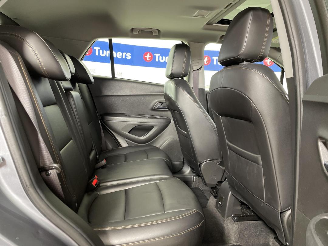 Photo '20' of Holden Trax