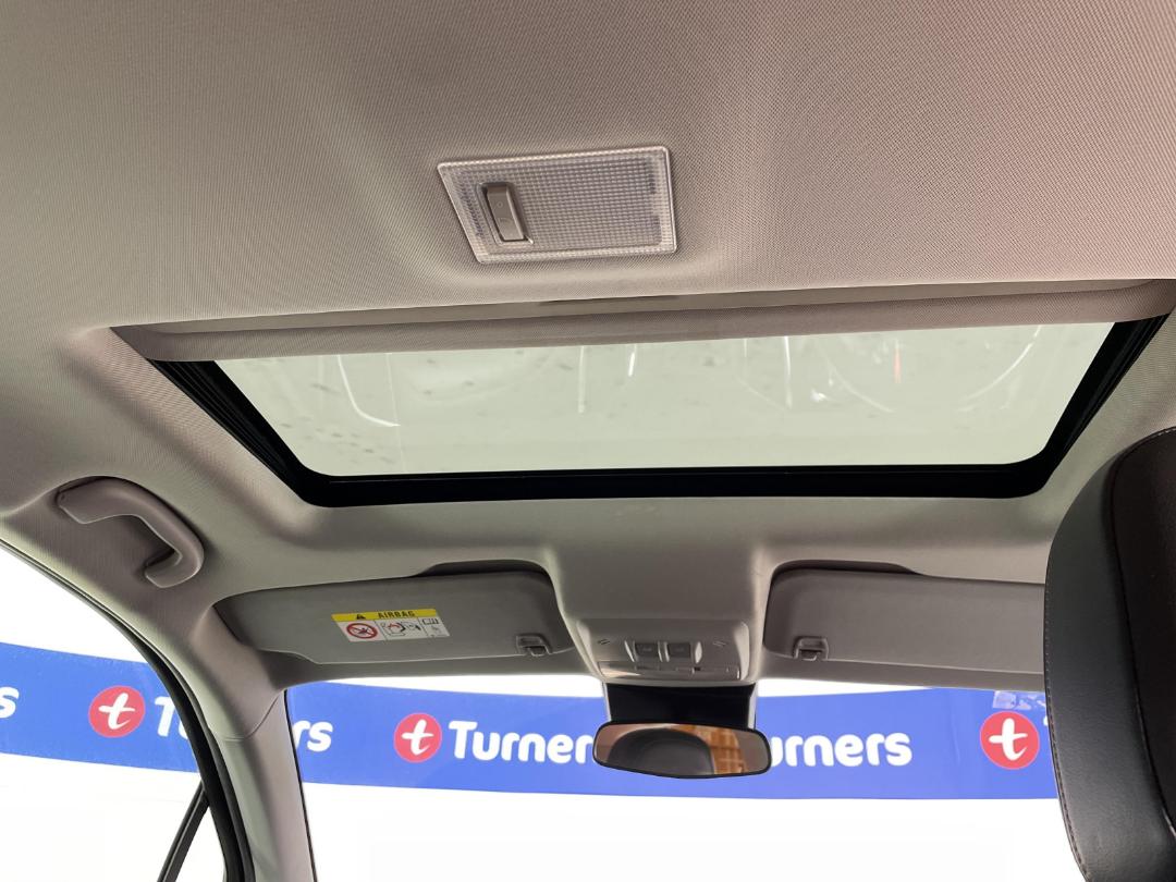 Photo '24' of Holden Trax