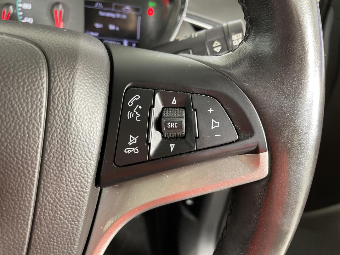 Photo '28' of Holden Trax