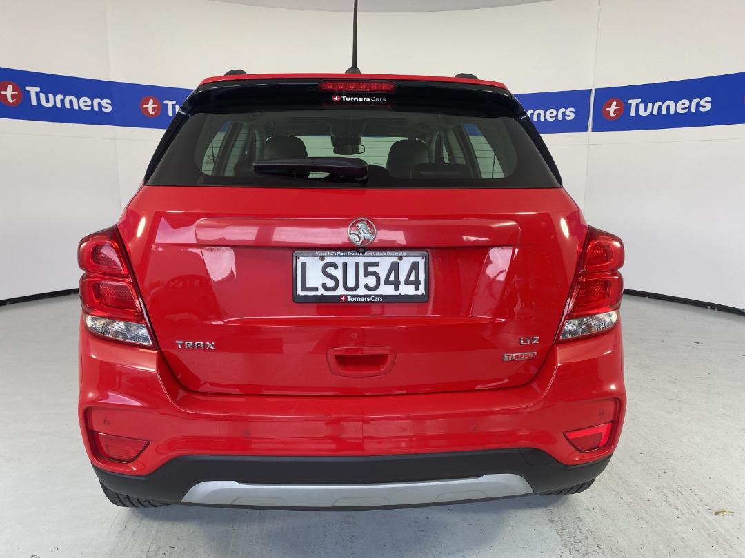 Photo '6' of Holden Trax