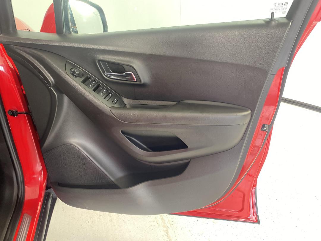 Photo '15' of Holden Trax