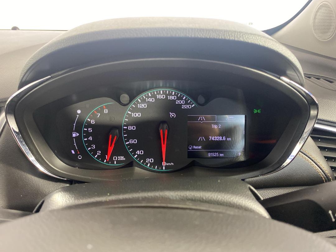 Photo '21' of Holden Trax