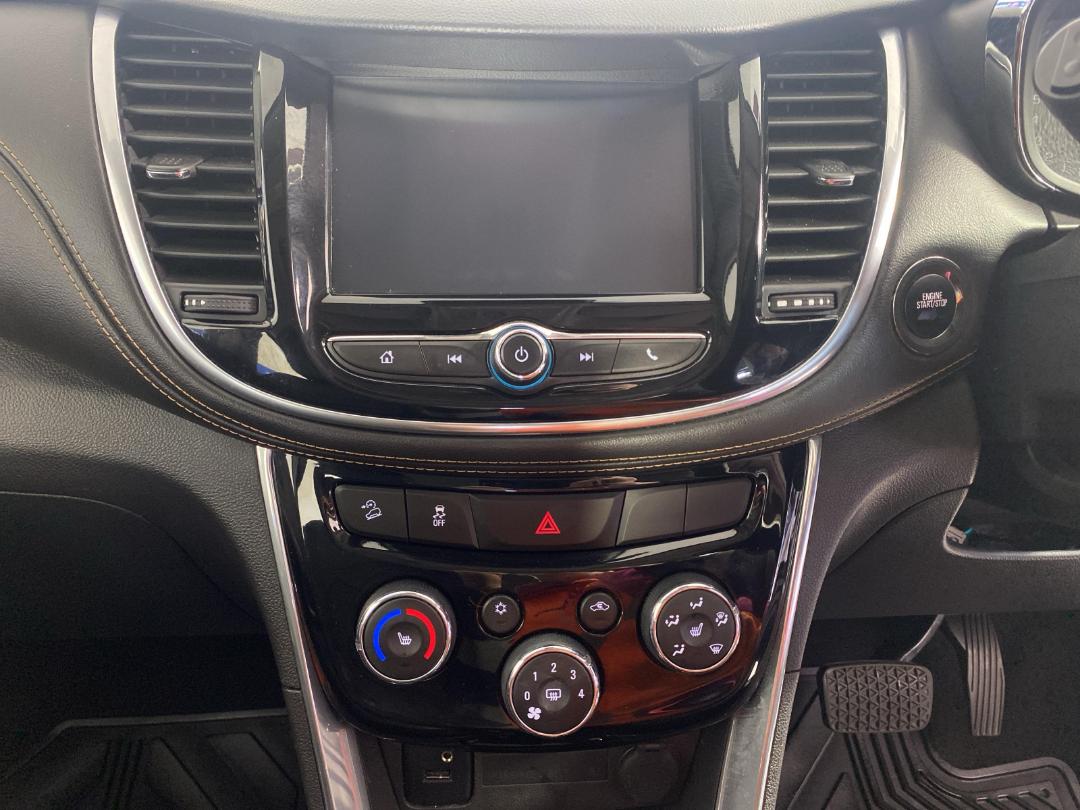 Photo '18' of Holden Trax