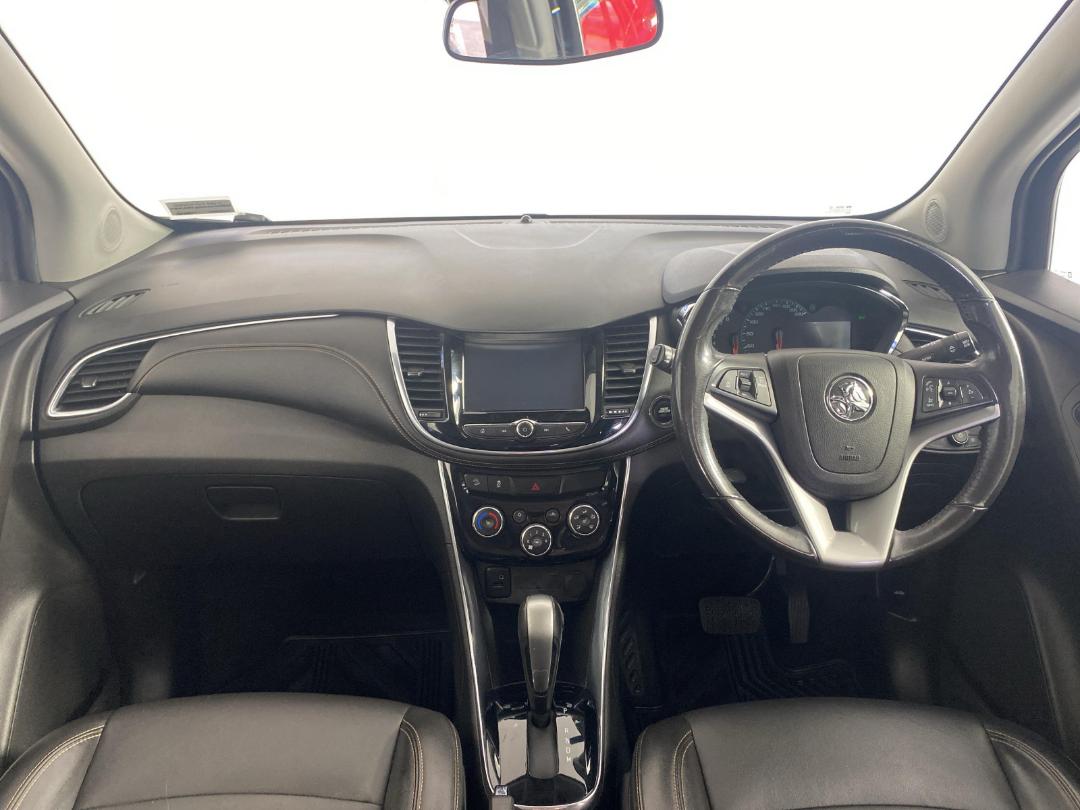 Photo '17' of Holden Trax