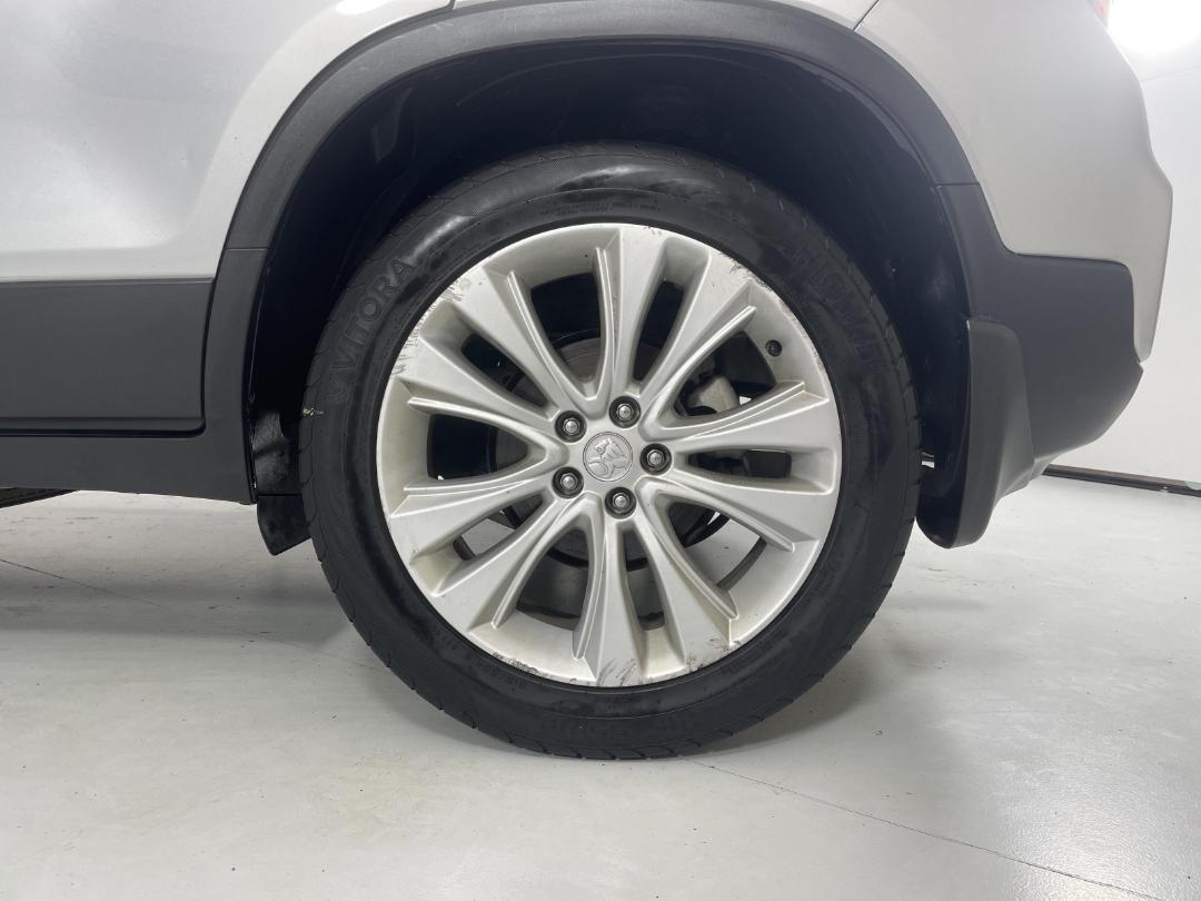 Photo '11' of Holden Trax